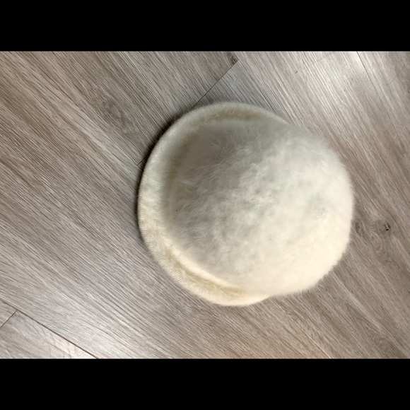 Angora hat - Picture 2 of 3